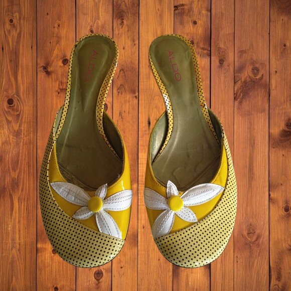 Aldo Women's Size 36/US 6 Slip On Kitten Heel Daisy Dot Print Sandals READ - Picture 2 of 9